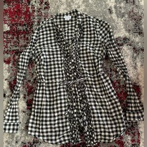 Motherhood Maternity long sleeved shirt - size S.